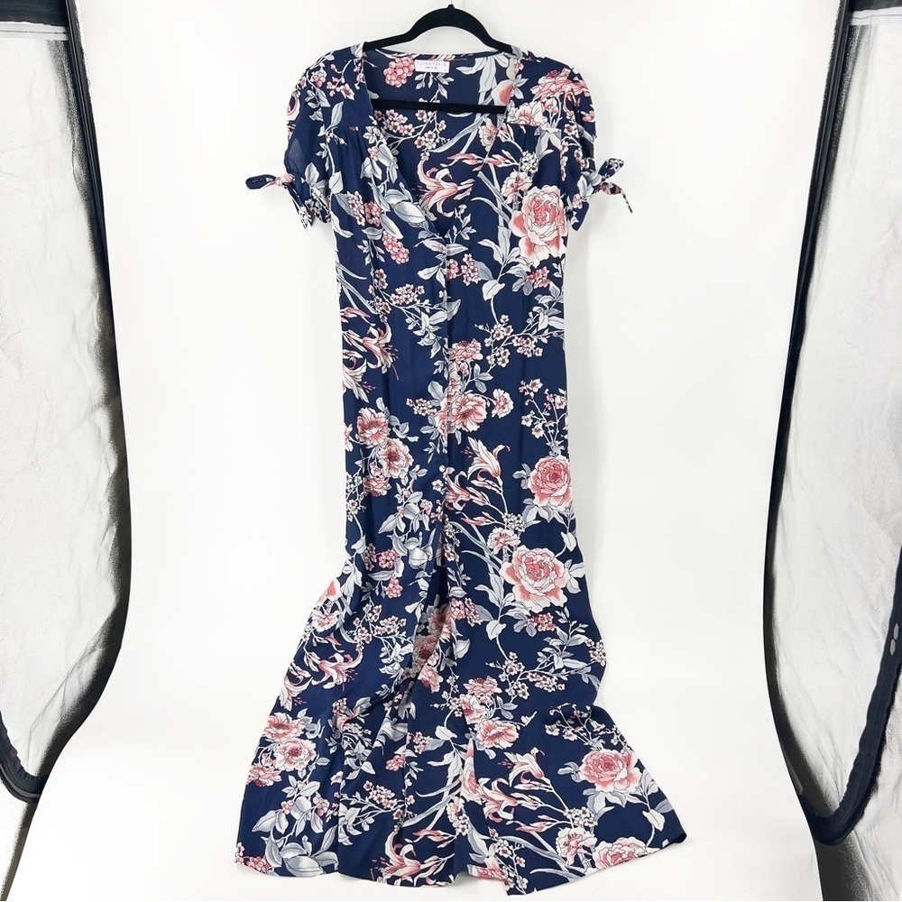 ✅ Flynn Skye‎ Ale Maxi Dress Womens SMALL Rosey Waters Blue Floral Rayon Buttons